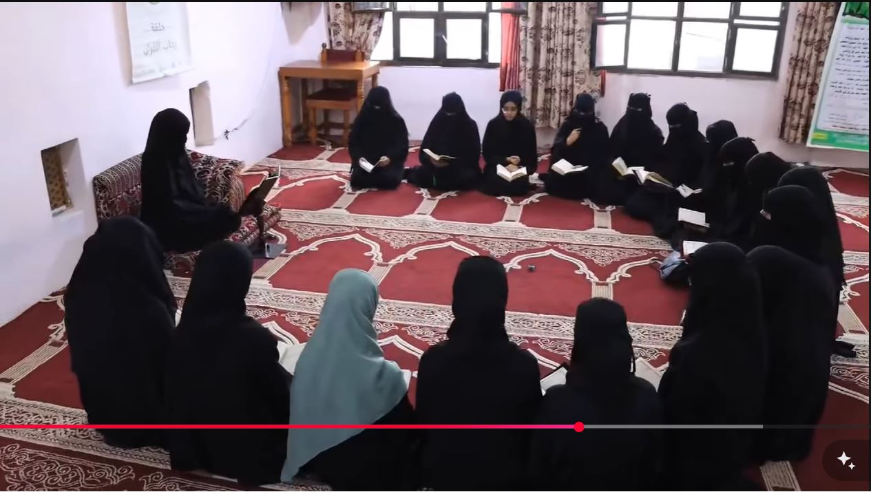 حلقات قرآنية